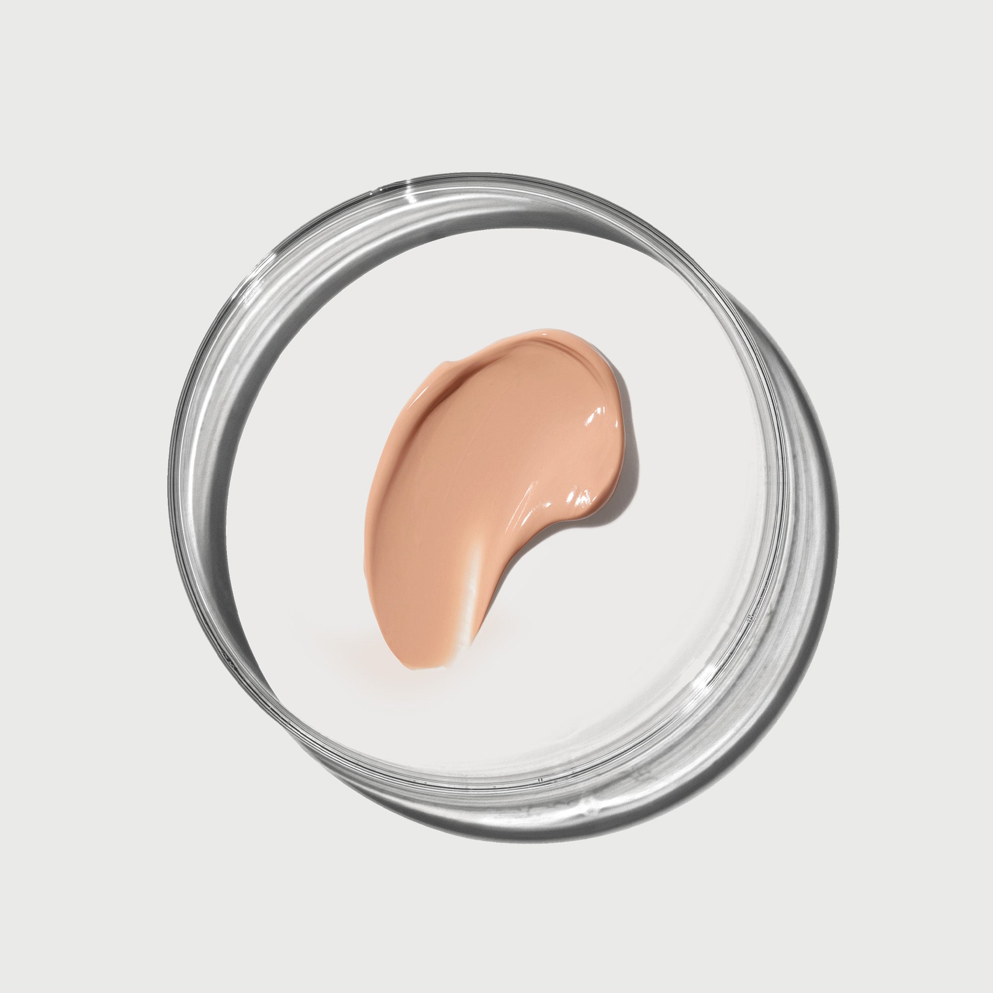 NATR-Swatch_DewGlow_SPF50_Light_bonebkgd