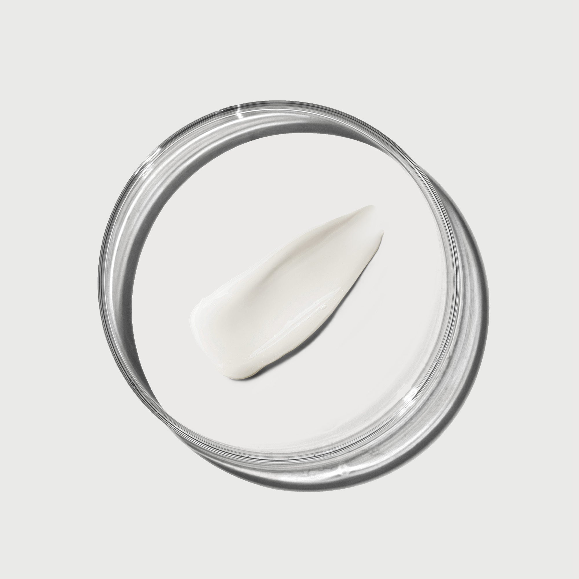 NATR-Swatch_Mutli-PeptideMoisturizer_petri_swatch